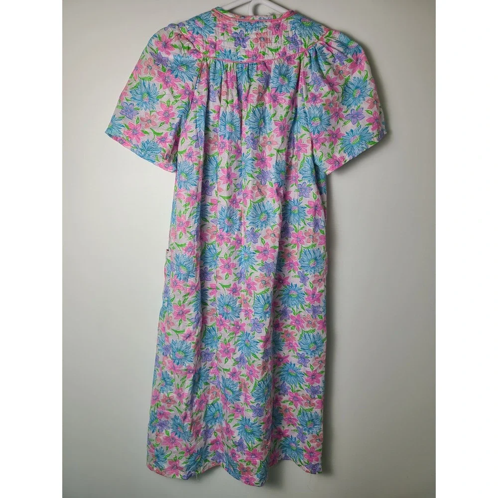 Emily Stacy Sm Floral Seersucker House Button Gown Dress Robe‎ Granny MuuMuu Vtg